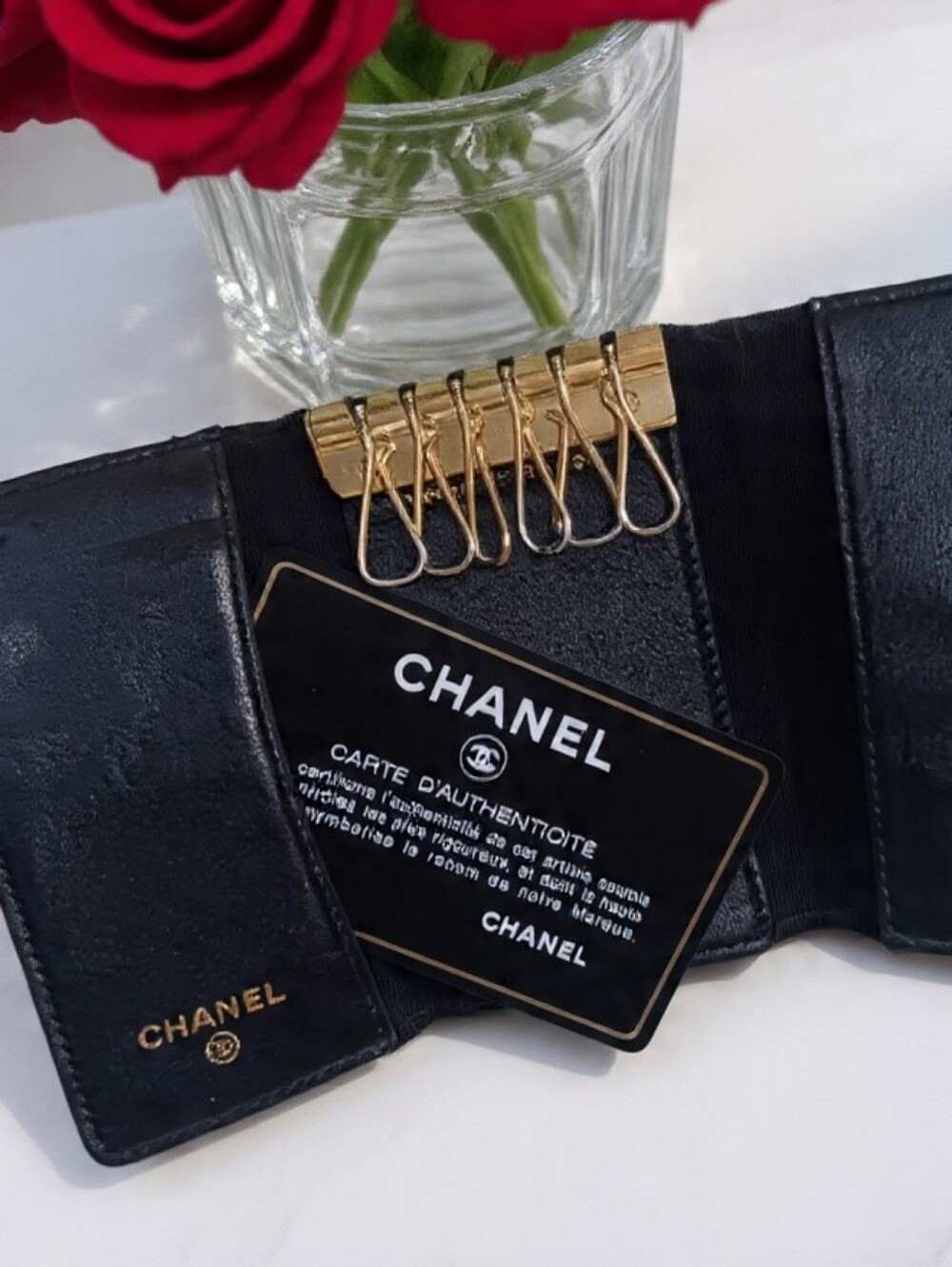 Chanel Classic 6 Key Holder and Card Case Black Lambskin✨️ - Picture 8 of 13